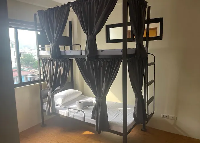 The Budget Hostel *