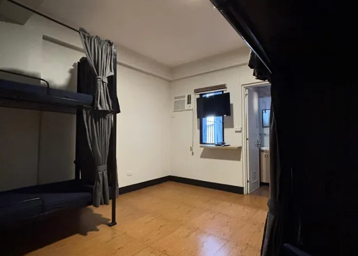 The Budget Hostel Manila